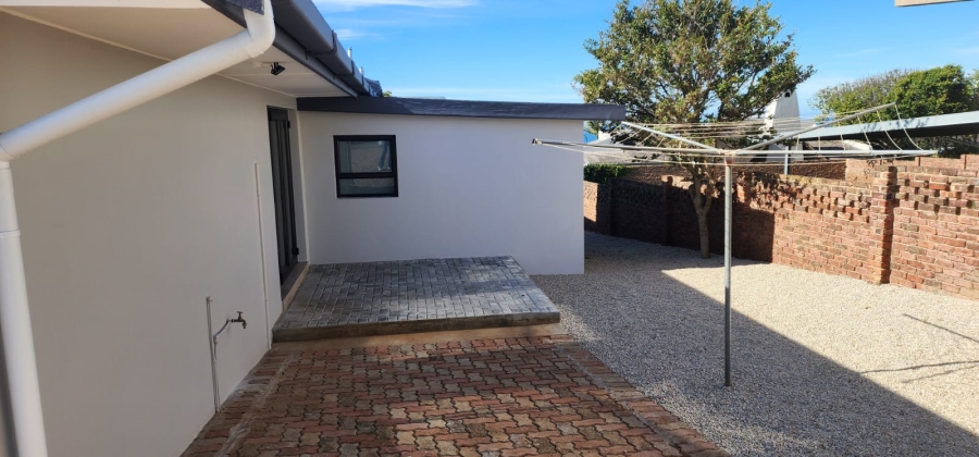 9 Bedroom Property for Sale in Jeffreys Bay Central Eastern Cape